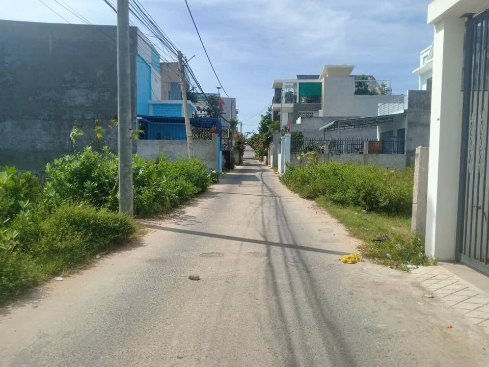 Nhà lầu KDC Ga Lê Duẩn 100m² giá 2 tỷ - Đầu tư sinh lời ngay!