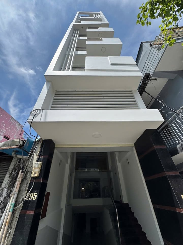 Nhà cho thuê mặt tiền Nam Kỳ Khởi Nghĩa Quận 3 diện tích 124m² giá 95 triệu/tháng - Cơ hội kinh doanh lý tưởng!