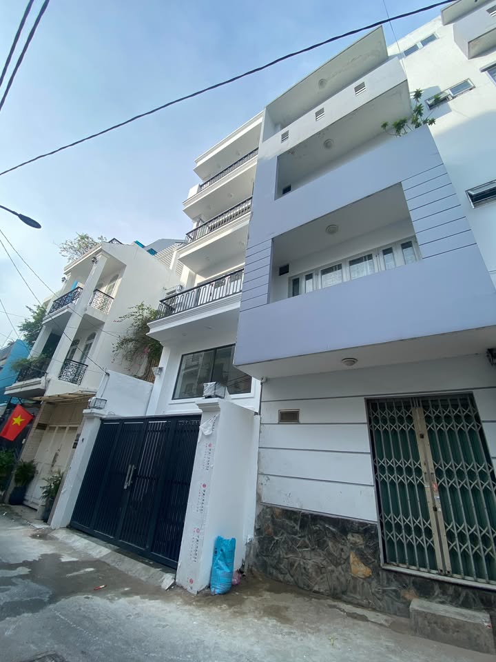 Nhà phố 4 tầng Bàu Cát 34m² giá 6 tỷ - Pháp lý sạch, ở hoặc cho thuê!