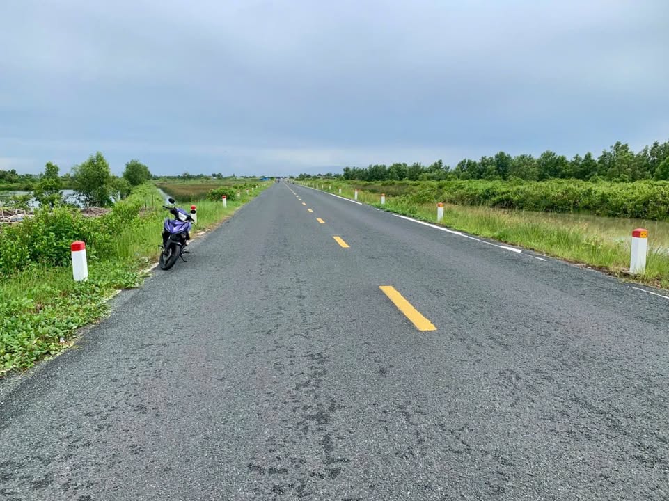 Đất mặt tiền đường Cà Mau - Đầm Dơi 620m² giá 2.2 tỷ - Pháp lý rõ ràng!