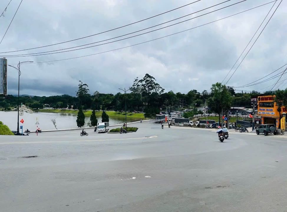 Đất Sương Nguyệt Ánh Đà Lạt 183m² giá 11 tỷ - Dáng đất nở hậu sinh tài lộc!