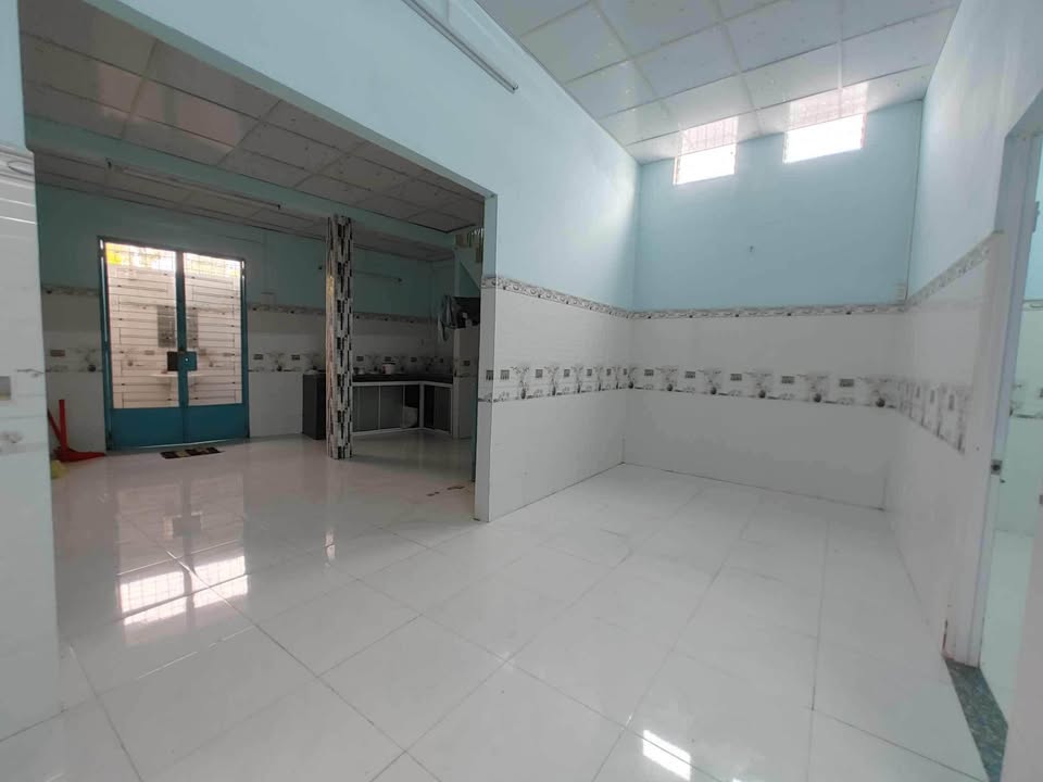 Nhà mặt tiền đường Trần Nguyên Hãn, Mỹ Tho 120m² giá 1.65 tỷ - Đầu tư sinh lời ngay!