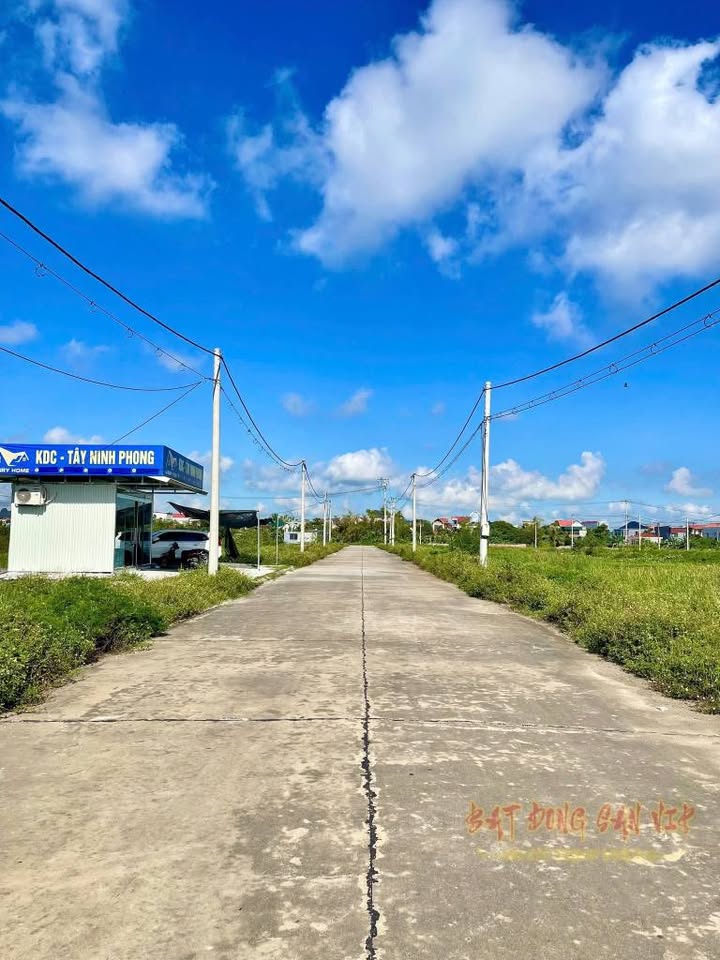 Đất nền Ninh Bình 140m² - Sổ đỏ chính chủ, giá thỏa thuận!