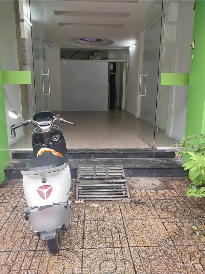 Nhà cho thuê mặt tiền kinh doanh Lũy Bán Bích, Tân Thành, Tân Phú 72m² - Giá chỉ 21 triệu/tháng!