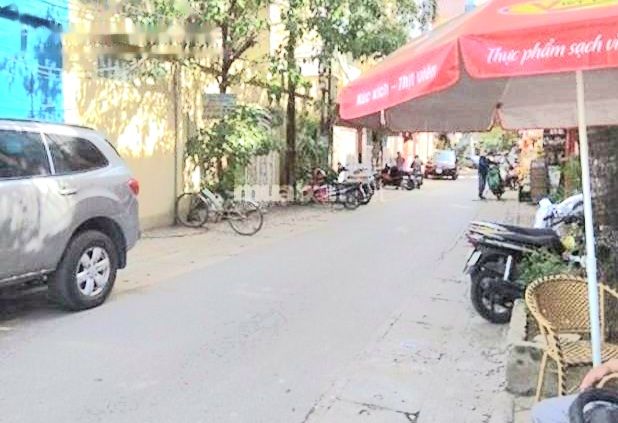 Nhà phố Đào Tấn, Ba Đình 70m² giá 28,9 tỷ - 2 mặt ngõ ô tô, sổ đỏ vuông vắn!