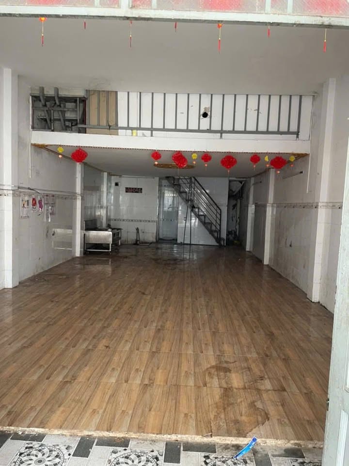 Nhà cho thuê Vĩnh Lộc A 90m² giá 4 triệu - Gác lửng tiện nghi!