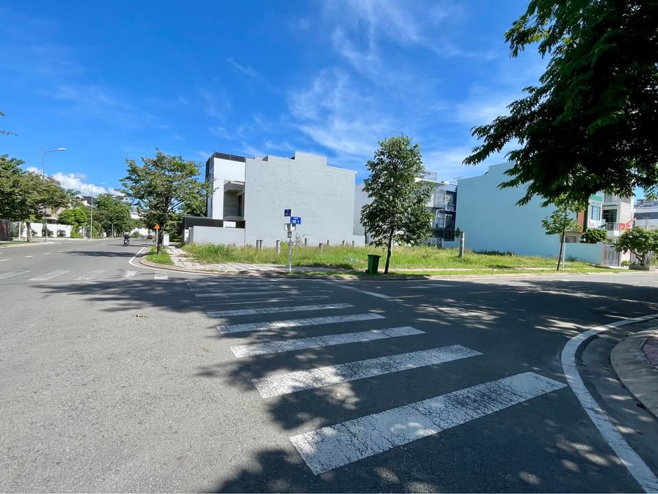 Shophouse Gói 2 Mỹ Gia Nha Trang 150m² giá 8.25 tỷ - Mặt tiền đường số 7 rộng 16m!