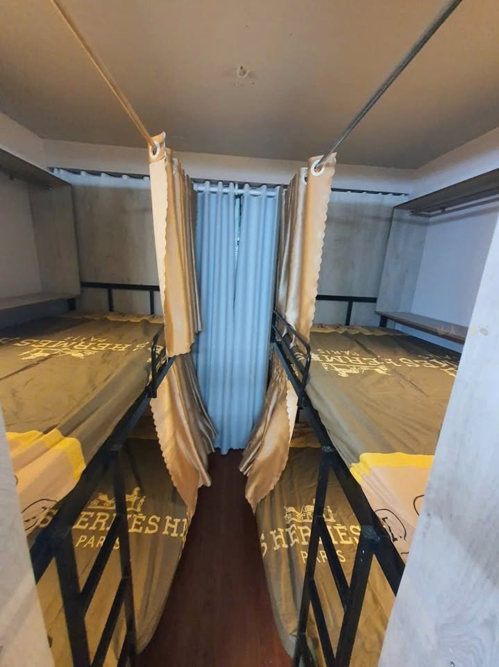 Phòng trọ tại 329/34 Nguyễn Tiểu La, Q10 - Chỉ 1.6 triệu/tháng, tiện nghi đầy đủ!