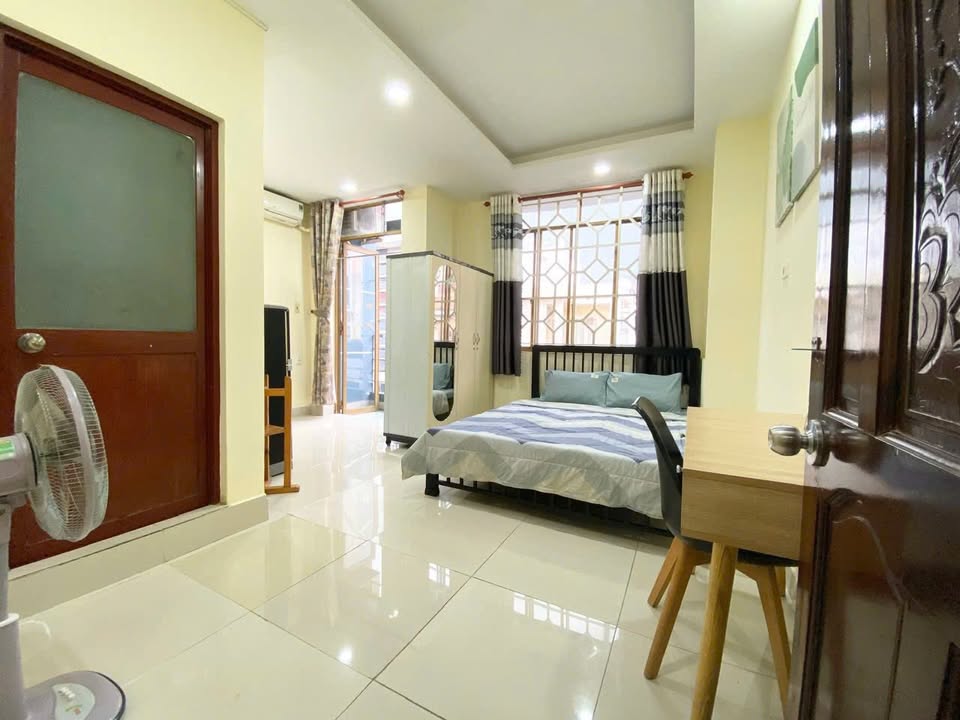 Studio bancol Trần Thiện Chánh Q10 giá thỏa thuận - Full nội thất, trung tâm thuận tiện di chuyển!