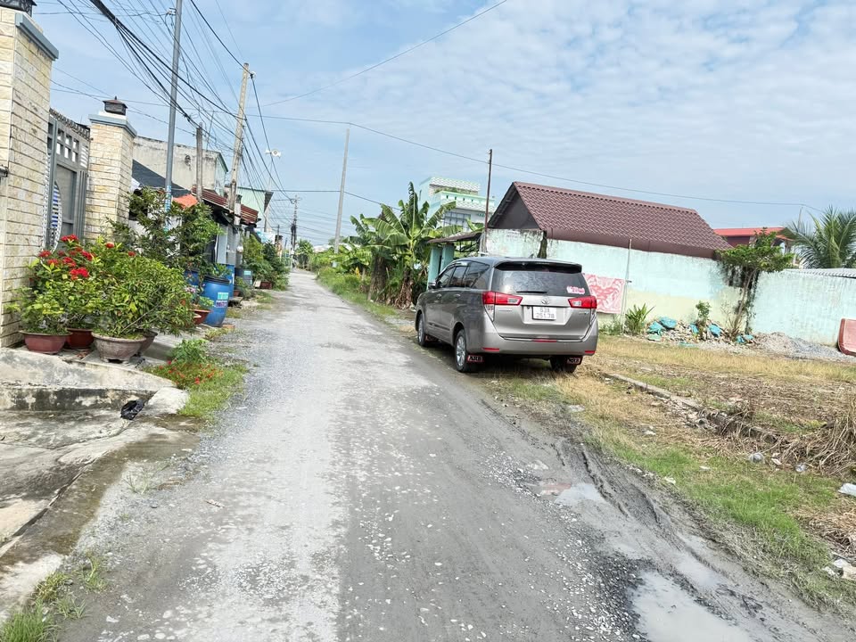 Nhà cấp 4 khu phố Bình Tiền 1, Đức Hòa, Long An - Diện tích 90m² - Giá chỉ 1.5 tỷ!