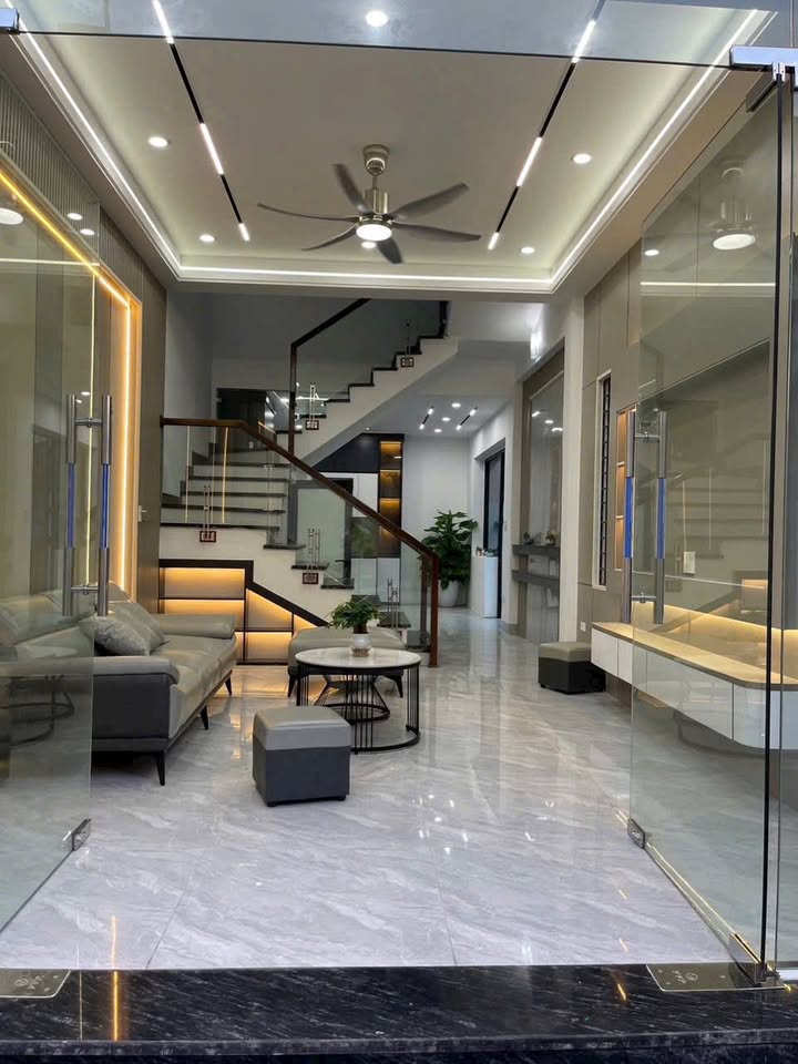 Nhà 3 tầng tại Phố Bình Lộc, Hải Dương 90m² giá 3.3 tỷ - Chính chủ bán gấp!