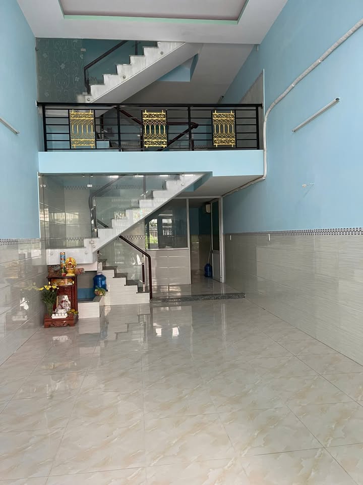 Nhà mặt tiền Phước Lợi Bến Lức 68m² giá 3 tỷ - Kinh doanh sầm uất!