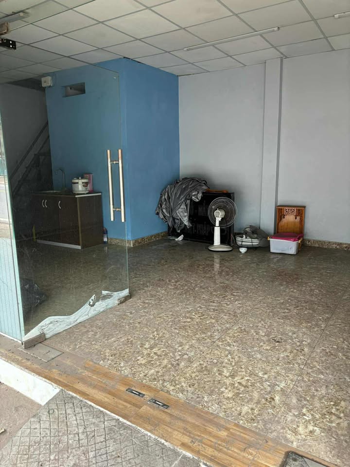 Nhà mặt tiền đường Lê Văn Khương quận 12, diện tích 32m² giá 1.6 tỷ - Đầu tư sinh lời ngay!