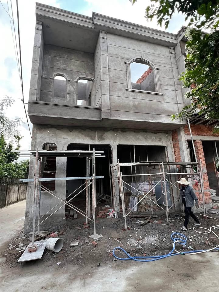 Nhà 2 tầng ở Biên Hoà 78m² giá 2.65 tỷ - Thiết kế hiện đại, chọn màu sắc theo ý thích!