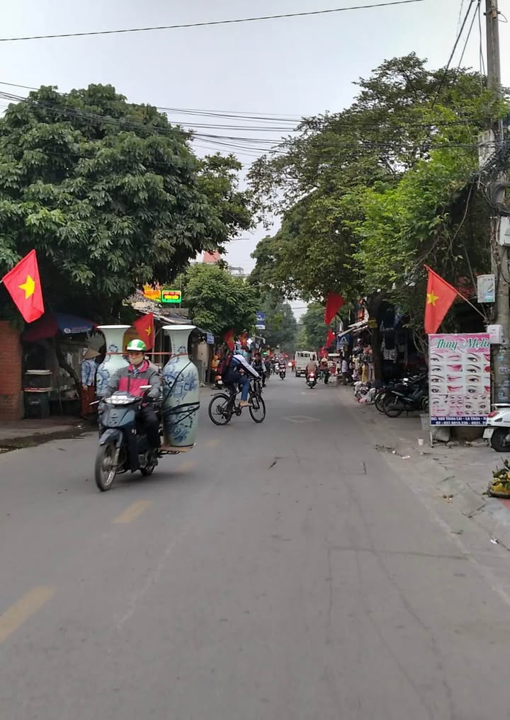 Cho thuê nhà mặt đường Nguyễn Công Hòa 70m² giá 20 triệu - Vị trí đắc địa cho kinh doanh!