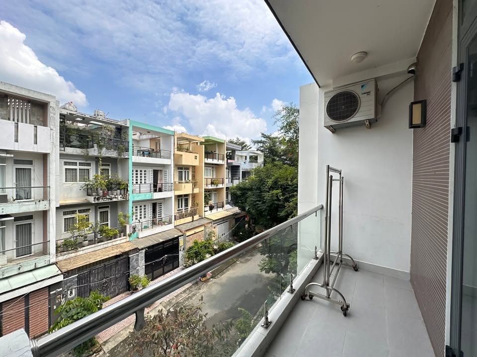 Căn hộ cho thuê gần Đại học Văn Lang - 41F Đặng Thùy Trâm, Bình Thạnh - Full nội thất, giá thỏa thuận