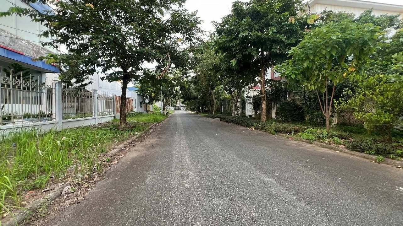 Đất nền 330m² Khu Nam Long 1, Cái Răng giá 36.63 tỷ - Sổ đỏ chính chủ!