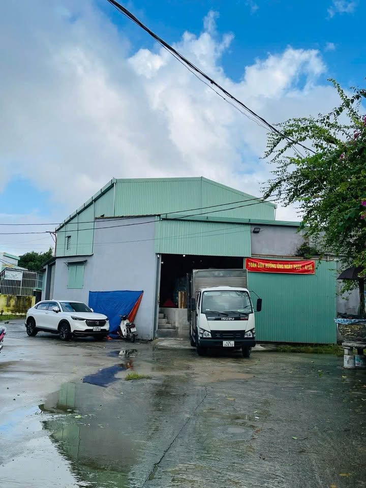 Nhà xưởng 273m² Hòa Tiến, Đà Nẵng - Đất 2 mặt tiền, xe tải vào tận nơi!
