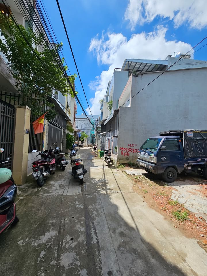 Nhà bán kiệt Trương Định Đà Nẵng 50m² giá 3 tỷ - Chính chủ, xem ngay!