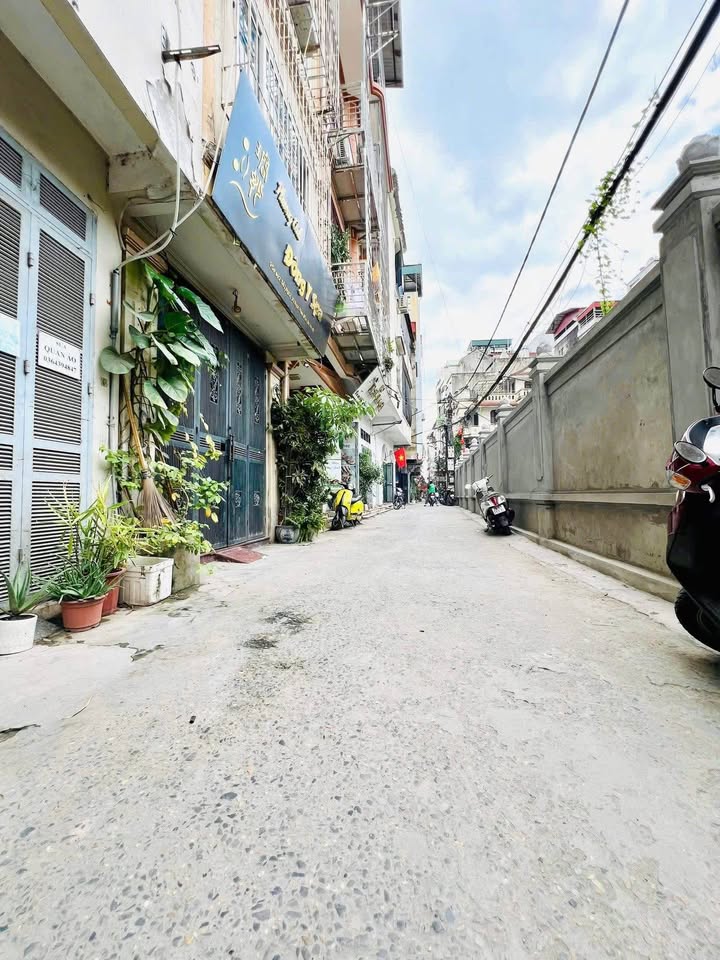 Nhà phố 5 tầng Ngõ 25 Vũ Ngọc Phan 38m² giá thương lượng - Đầu tư kinh doanh sinh lời!