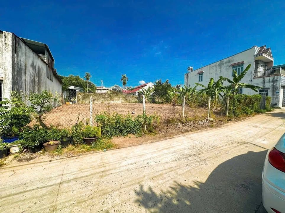 Đất nền Thủ Dầu Một 84.5m² giá 2.2 tỷ - Tiện ích đầy đủ, vị trí đẹp!