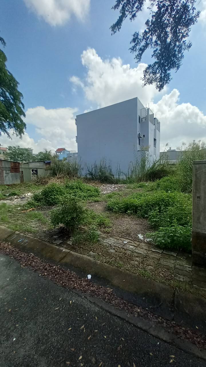 Nhà phố Phước Kiển Nhà Bè 81m², giá thỏa thuận - Sẵn sàng xây dựng 4 tầng!