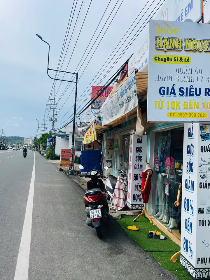 Đất nền Phú Quốc 1100m² giá thỏa thuận - Vị trí đắc địa, tiềm năng tăng giá cao!