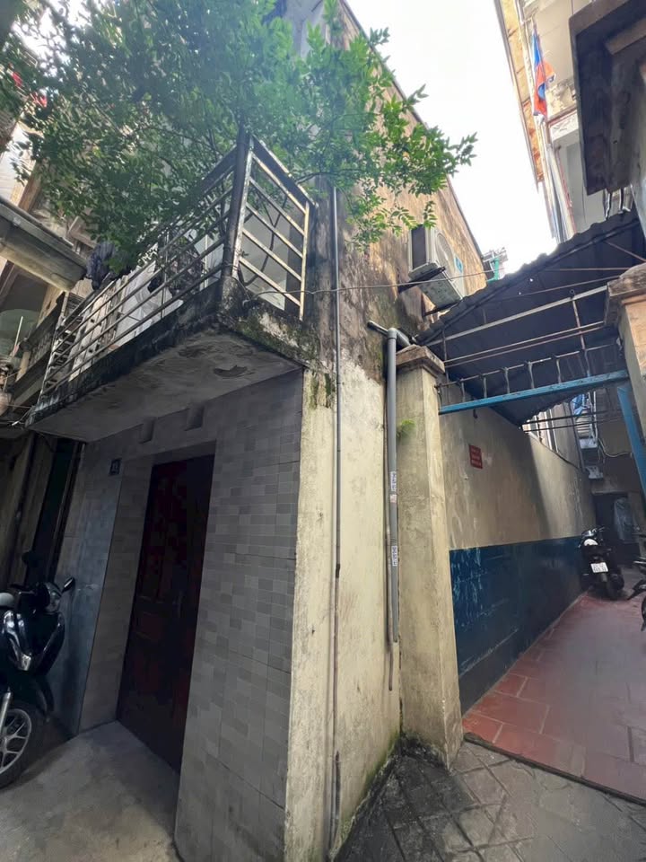 Nhà phố Ngõ Mai Hương, Bạch Mai 36m² giá 7 tỷ - Mặt tiền rộng, chính chủ!