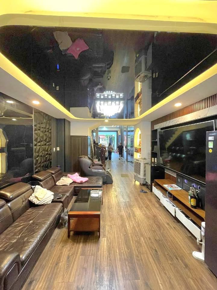 Mặt tiền kinh doanh đường Tên Lửa quận Bình Tân 80m² giá 10 tỷ - Cơ hội vàng cho nhà đầu tư!