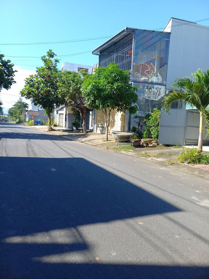 Đất nền đường Thu Bồn, phường Duy Tân, Kon Tum 175m² giá 1 tỷ - Đầu tư sinh lời ngay!