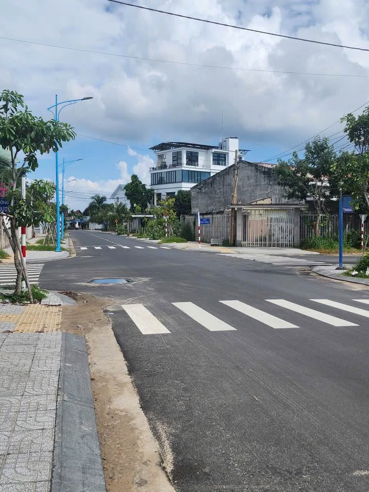 Đất nền mặt tiền đường Nguyễn Đình Tứ, Vũng Tàu 236m² giá 17.5 tỷ - Đầu tư sinh lời ngay!