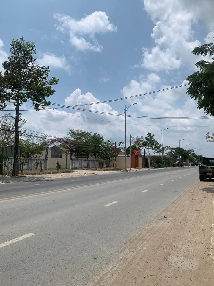 Đất nền mặt tiền đường Mạc Đỉnh Chi, Kế Sách, 480m² giá 8 tỷ - Đầu tư sinh lời ngay!