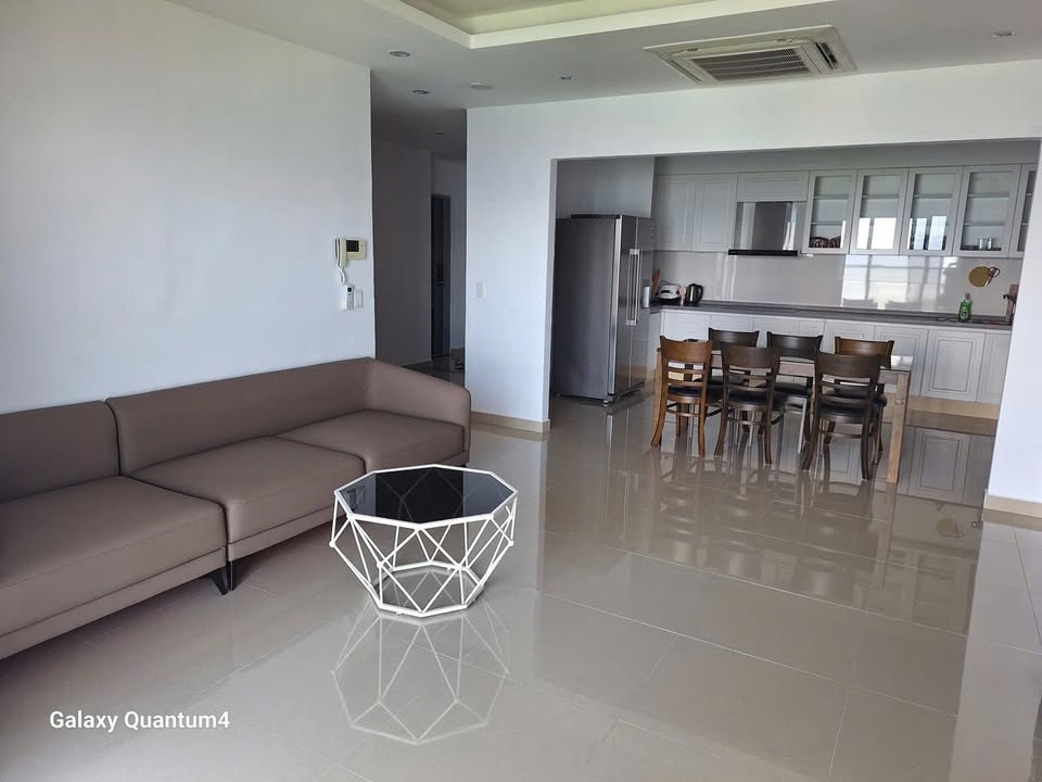 Căn hộ Blooming Tower Đà Nẵng 3 phòng ngủ giá 26 triệu - Thiết kế hiện đại, sẵn sàng vào ở!