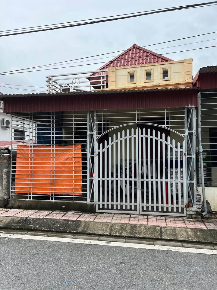 Nhà mặt đường Thụy Hương, Kiến Thụy, 67m² giá 1.88 tỷ - Sẵn sàng vào ở ngay!