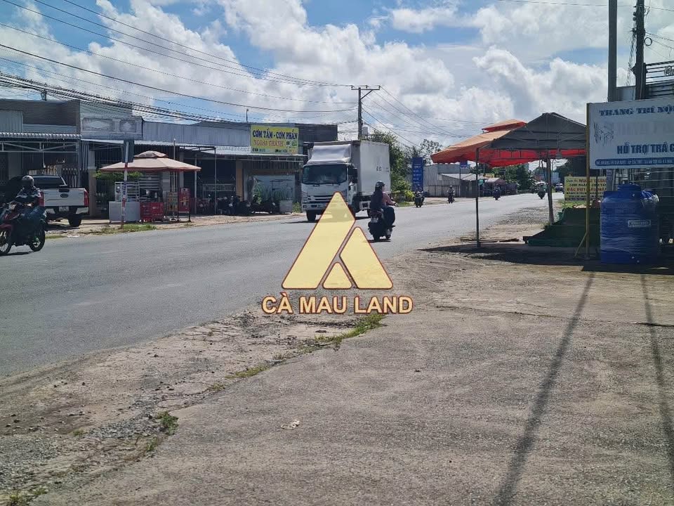Nhà kho mặt tiền đường Võ Văn Kiệt, Cà Mau 1612m² - Cơ hội kinh doanh tuyệt vời!