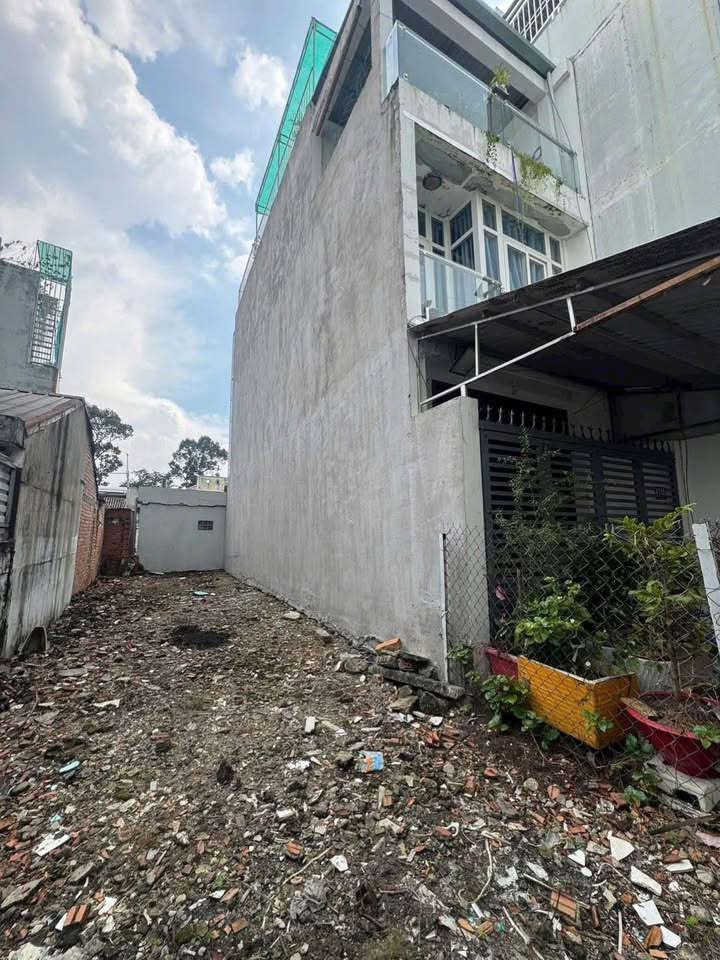 Đất nền Linh Tây, Thủ Đức 55m² giá 3.5 tỷ - Sổ hồng chính chủ, tiện ích đầy đủ!