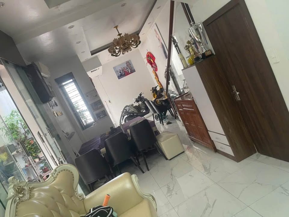 Nhà 4 tầng đường Trung Lực, Hải An 45m² giá chỉ 2.9 tỷ - Vị trí đẹp, vào ở ngay!