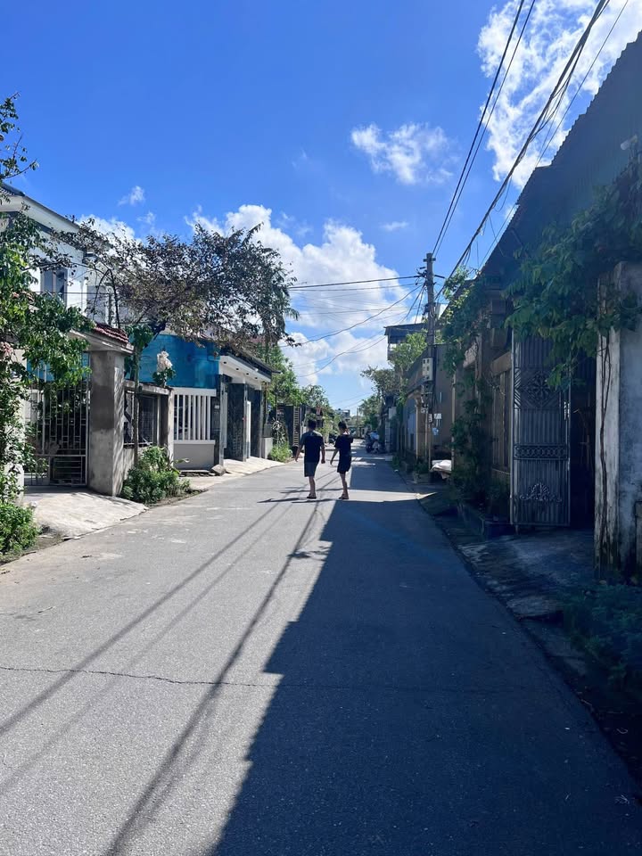 Bán đất thôn Hồng Hà, xã Thạch Trung 150m² giá 2 tỷ - Đầu tư sinh lời lý tưởng!