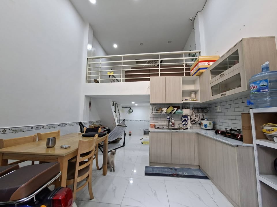 Nhà riêng Lương Văn Can Q.8 30m² giá 3.75 tỷ - Đầu tư sinh lời ngay!