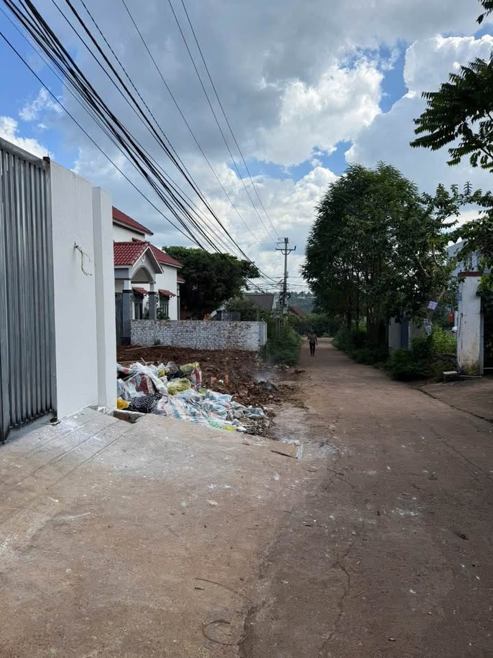 Đất hẻm 451 Y Moan, Tân Lợi, Buôn Ma Thuột 175m² giá 1.75 tỷ - Đầu tư sinh lời ngay!
