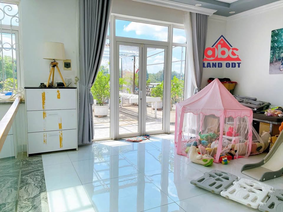 Biệt thự sang trọng 1500m² mặt tiền Lê Ngô Cát, Biên Hòa - Cơ hội đầu tư lý tưởng!