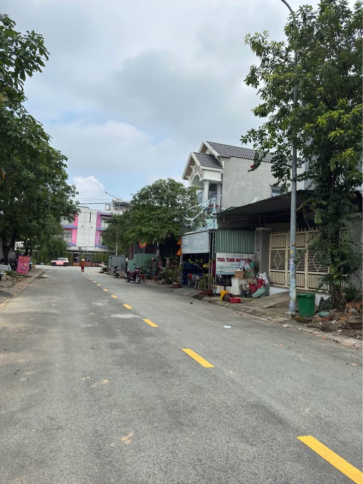 Đất thổ cư 100% tại KDC Giminex Uyên Hưng, 100m² chỉ 2 tỷ - Cơ hội vàng cho nhà đầu tư!