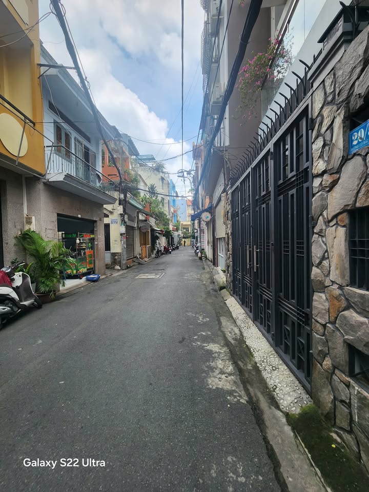 Mặt tiền Cô Bắc Phú Nhuận 90m² giá 1 tỷ - Đang cho thuê hiệu quả!