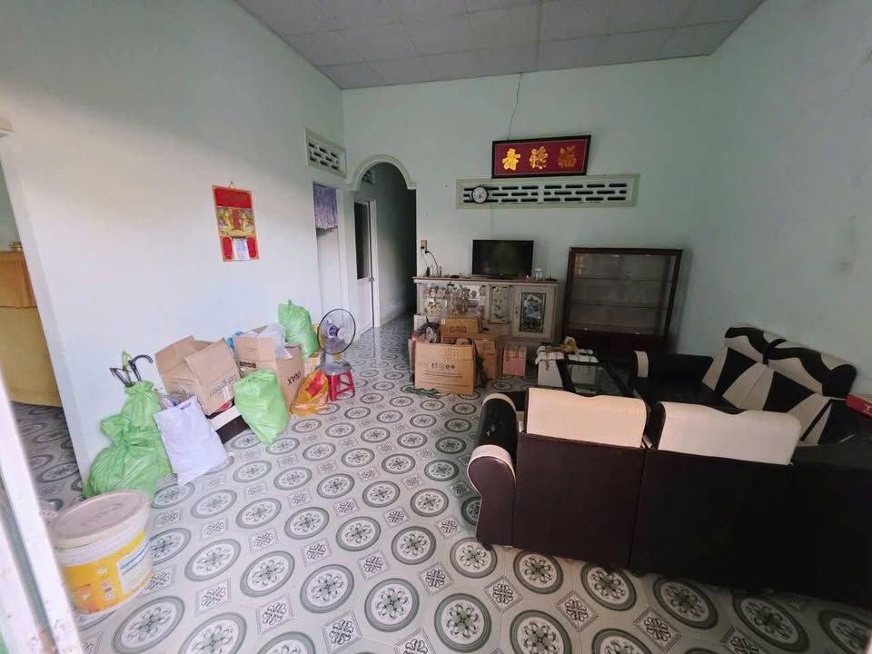 Nhà cấp 4 205m² giá 3.2 tỷ - 2 mặt tiền thoáng đãng tại Cầu Dứa Phú Nông, Nha Trang!