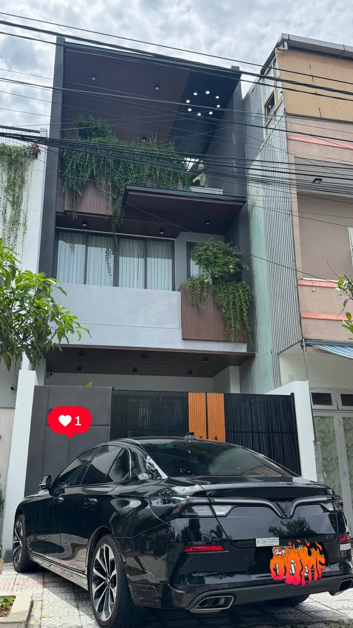 Nhà 3 Tầng Mặt Tiền Đường Võ Quảng, Hòa Xuân, Đà Nẵng 100m² - Giá 7.3 Tỷ Thương Lượng!