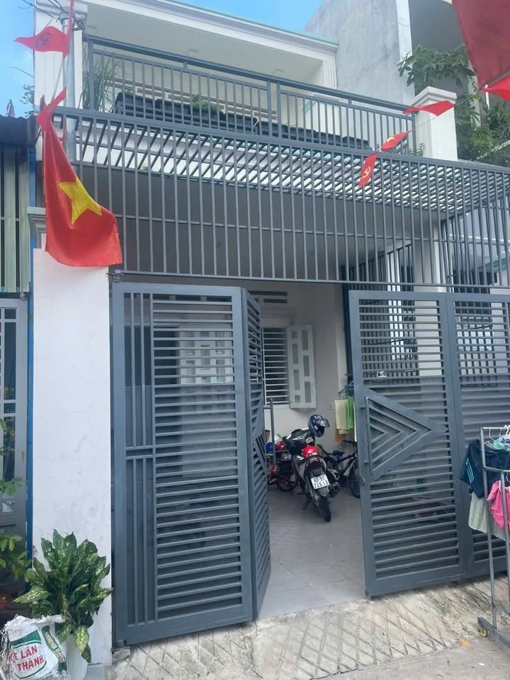 Nhà bán tại Trảng Dài, Biên Hòa 85m² giá 2.1 tỷ - Chính chủ cần bán gấp!