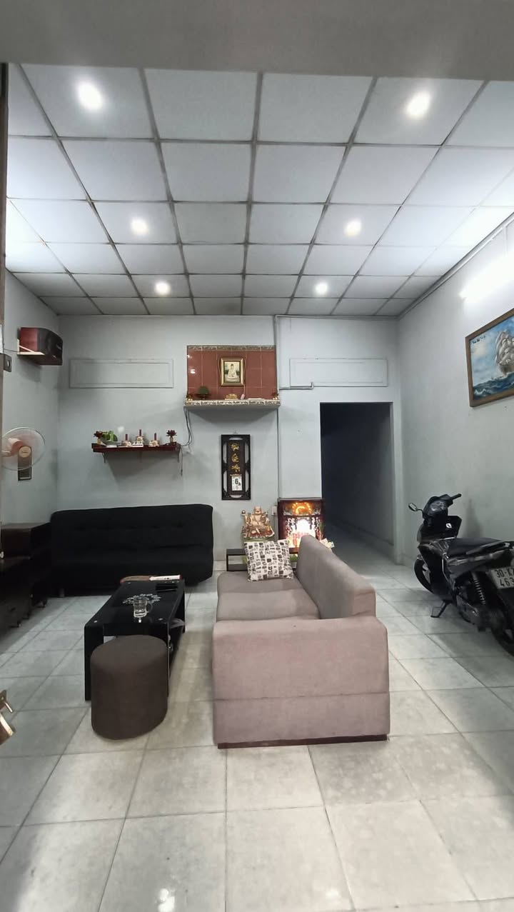 Nhà C4 Bình Thắng Dĩ An 122m² giá 3 tỷ - Tiềm năng tăng giá cao!