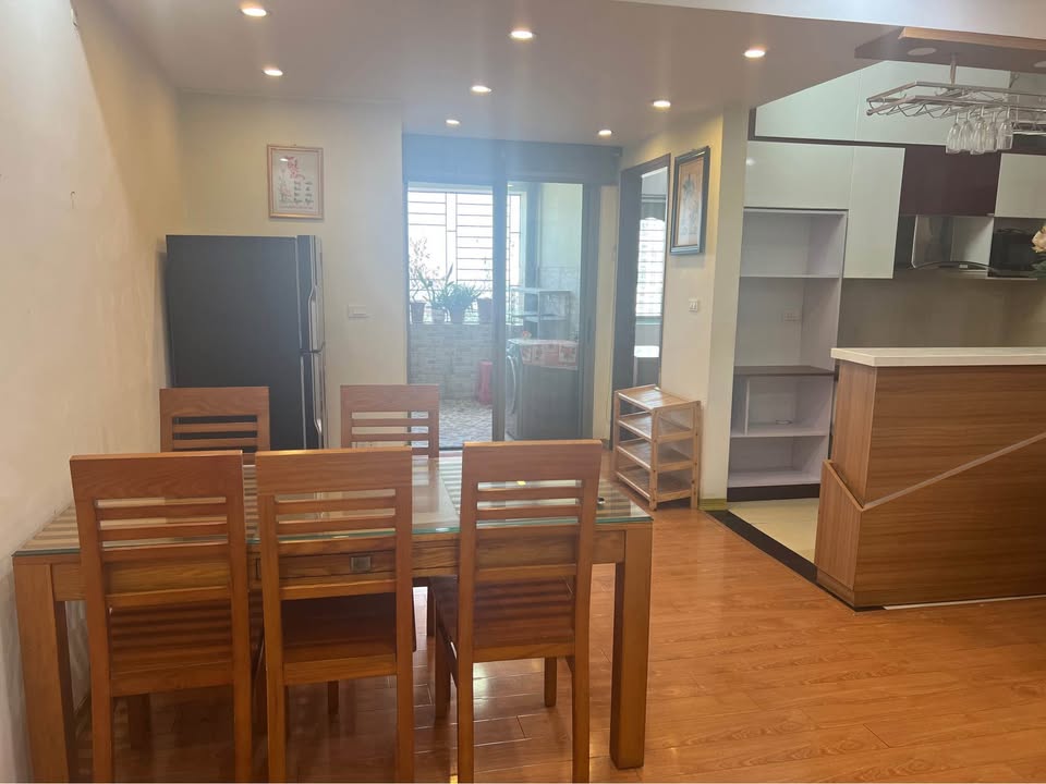 Căn hộ CT1 Mỹ Đình 2 75m² giá 5 tỷ - Ban công hướng mát, sổ đỏ lâu dài!