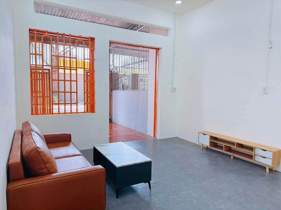 Nhà cấp 4 Tôn Thất Tùng, Buôn Ma Thuột - 120m² giá 5.6 tỷ - Pháp lý rõ ràng!