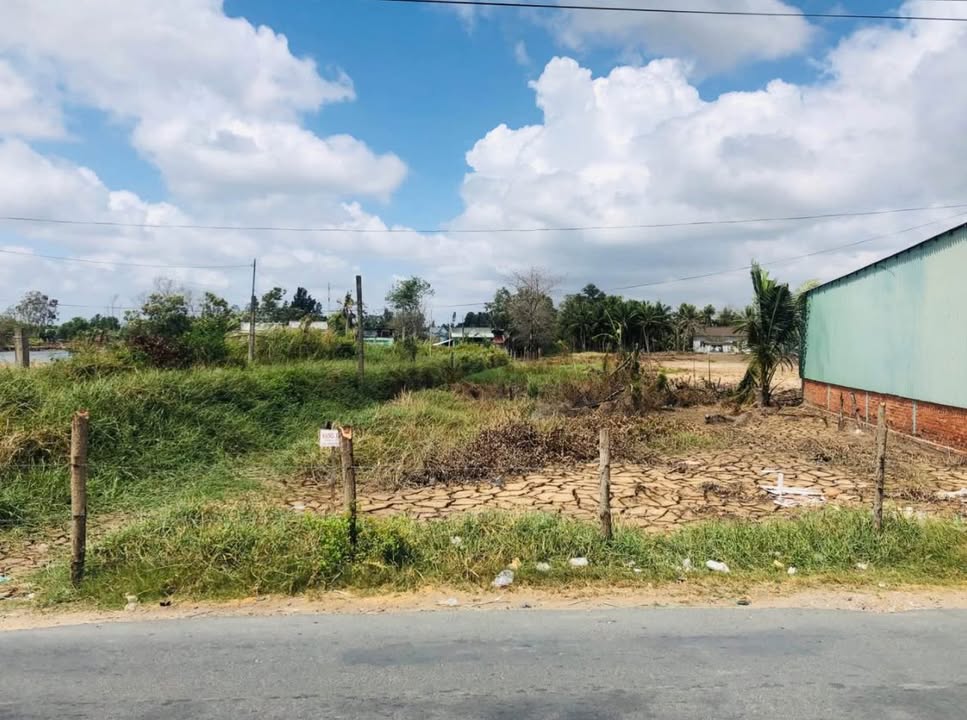 Đất mặt tiền đường Huỳnh Thúc Kháng, Cà Mau 4600m² - Cơ hội đầu tư tuyệt vời!